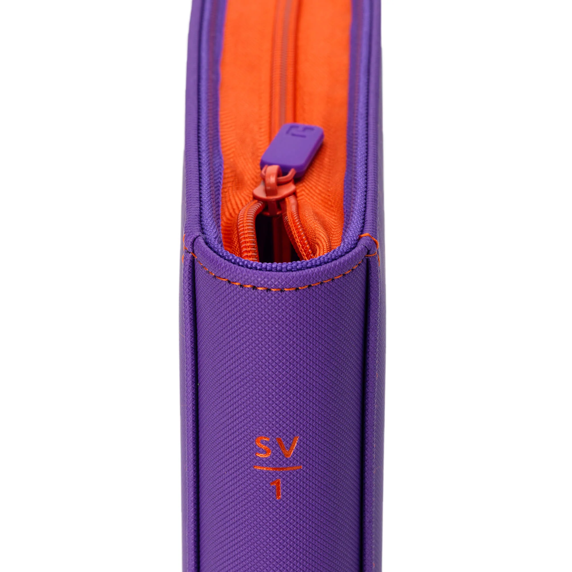9-Pocket Exo-Tec® Zip Binder SV1 - Image 3